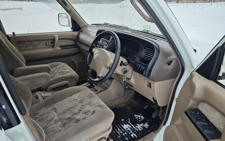 Isuzu Bighorn II, 1999 год, 1 000 000 рублей, 13 фотография