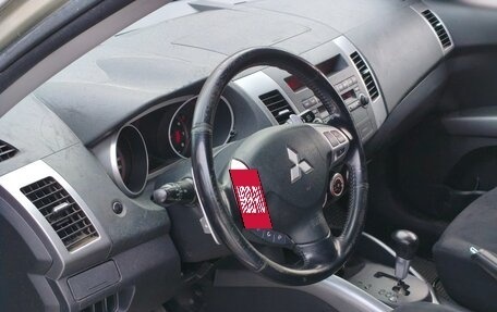 Mitsubishi Outlander III рестайлинг 3, 2008 год, 665 000 рублей, 11 фотография