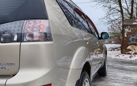 Mitsubishi Outlander III рестайлинг 3, 2008 год, 665 000 рублей, 16 фотография
