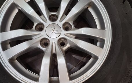 Mitsubishi Outlander III рестайлинг 3, 2016 год, 1 700 000 рублей, 20 фотография