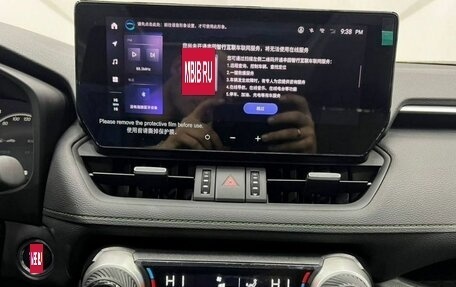 Toyota RAV4, 2025 год, 4 179 000 рублей, 17 фотография