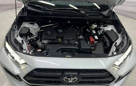 Toyota RAV4, 2025 год, 4 179 000 рублей, 22 фотография