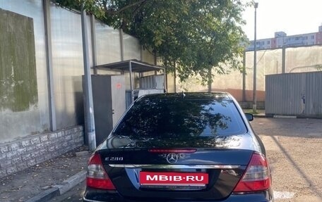 Mercedes-Benz E-Класс, 2008 год, 960 000 рублей, 14 фотография