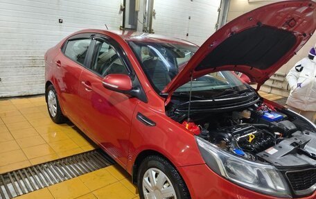 KIA Rio III рестайлинг, 2011 год, 900 000 рублей, 15 фотография