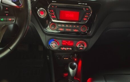 KIA Rio III рестайлинг, 2011 год, 900 000 рублей, 21 фотография