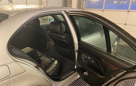 BMW 5 серия, 2002 год, 350 000 рублей, 4 фотография