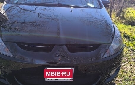 Mitsubishi Grandis, 2004 год, 900 000 рублей, 4 фотография