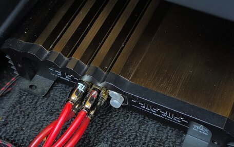 Mitsubishi Grandis, 2004 год, 900 000 рублей, 28 фотография