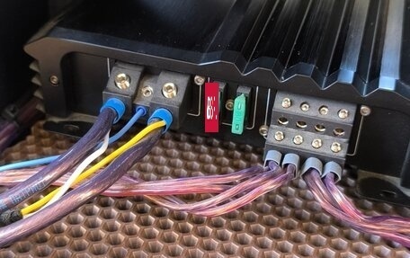 Mitsubishi Grandis, 2004 год, 900 000 рублей, 27 фотография