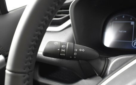 Toyota RAV4, 2025 год, 4 020 000 рублей, 17 фотография