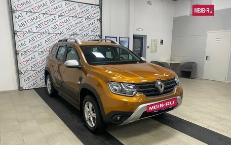Renault Duster, 2022 год, 1 796 000 рублей, 3 фотография