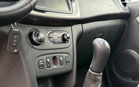 Renault Logan II, 2020 год, 1 097 000 рублей, 15 фотография