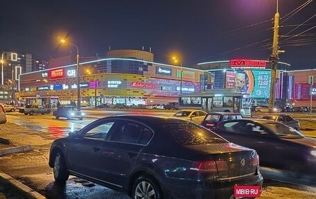 Volkswagen Passat B7, 2011 год, 1 050 000 рублей, 4 фотография