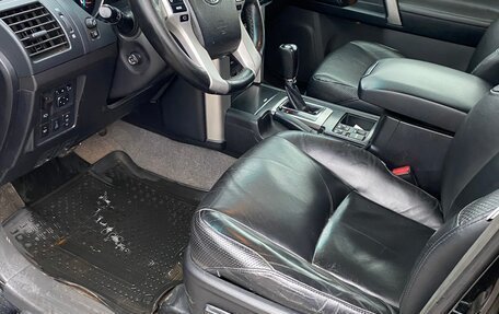 Toyota Land Cruiser Prado 150 рестайлинг 2, 2010 год, 2 600 000 рублей, 9 фотография