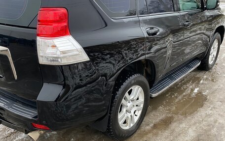 Toyota Land Cruiser Prado 150 рестайлинг 2, 2010 год, 2 600 000 рублей, 17 фотография