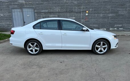 Volkswagen Jetta VI, 2016 год, 1 350 000 рублей, 4 фотография