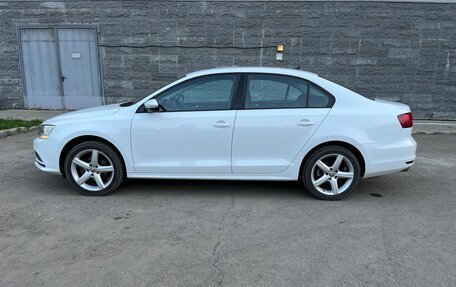 Volkswagen Jetta VI, 2016 год, 1 350 000 рублей, 7 фотография