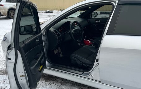 Honda Accord VII рестайлинг, 2006 год, 900 000 рублей, 5 фотография