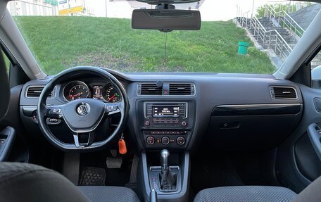 Volkswagen Jetta VI, 2016 год, 1 350 000 рублей, 14 фотография