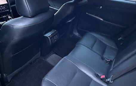 Toyota Camry, 2017 год, 2 430 000 рублей, 10 фотография