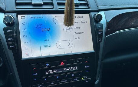 Toyota Camry, 2017 год, 2 430 000 рублей, 17 фотография