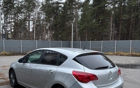 Opel Astra J, 2014 год, 695 000 рублей, 5 фотография