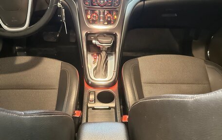 Opel Astra J, 2011 год, 650 000 рублей, 20 фотография