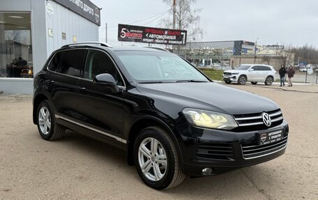 Volkswagen Touareg III, 2011 год, 2 050 000 рублей, 4 фотография