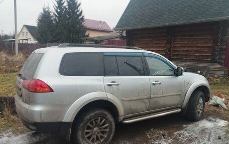 Mitsubishi Pajero Sport II рестайлинг, 2011 год, 1 300 000 рублей, 2 фотография