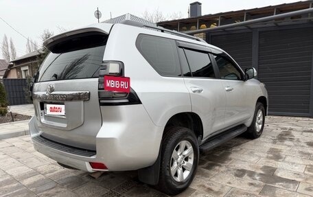 Toyota Land Cruiser Prado 150 рестайлинг 2, 2015 год, 3 750 000 рублей, 4 фотография