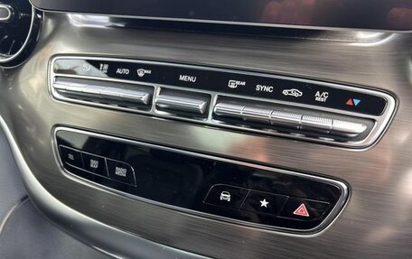 Mercedes-Benz V-Класс, 2022 год, 5 200 222 рублей, 15 фотография