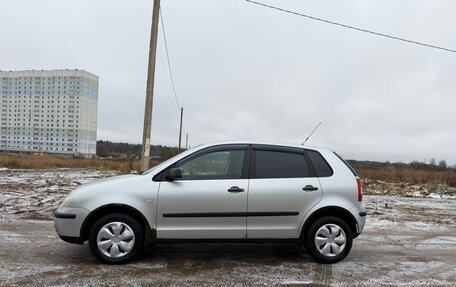 Volkswagen Polo IV рестайлинг, 2003 год, 350 000 рублей, 2 фотография