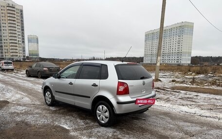 Volkswagen Polo IV рестайлинг, 2003 год, 350 000 рублей, 3 фотография