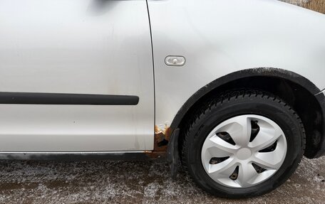 Volkswagen Polo IV рестайлинг, 2003 год, 350 000 рублей, 17 фотография