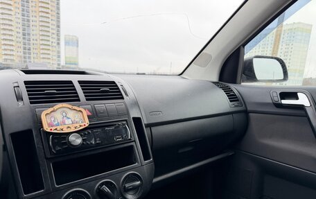 Volkswagen Polo IV рестайлинг, 2003 год, 350 000 рублей, 21 фотография