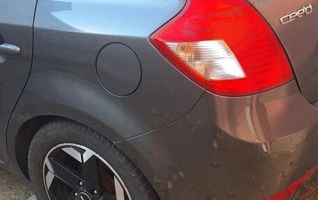 KIA cee'd I рестайлинг, 2010 год, 650 000 рублей, 2 фотография