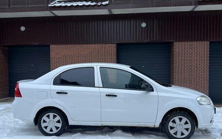 Chevrolet Aveo III, 2011 год, 345 000 рублей, 2 фотография