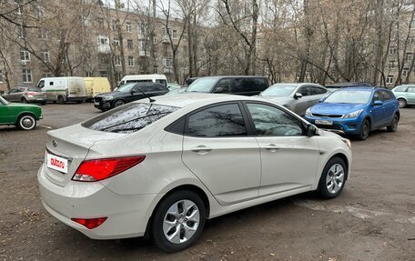Hyundai Solaris II рестайлинг, 2015 год, 1 050 000 рублей, 6 фотография