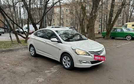 Hyundai Solaris II рестайлинг, 2015 год, 1 050 000 рублей, 8 фотография