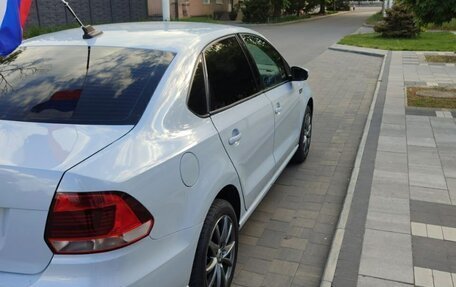 Volkswagen Polo VI (EU Market), 2018 год, 1 050 000 рублей, 4 фотография