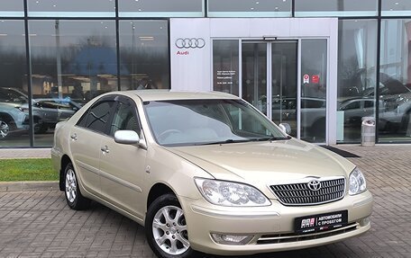 Toyota Camry V40, 2004 год, 708 000 рублей, 3 фотография