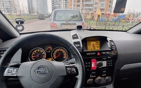 Opel Zafira B, 2011 год, 709 900 рублей, 4 фотография