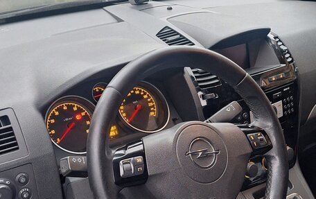 Opel Zafira B, 2011 год, 709 900 рублей, 9 фотография