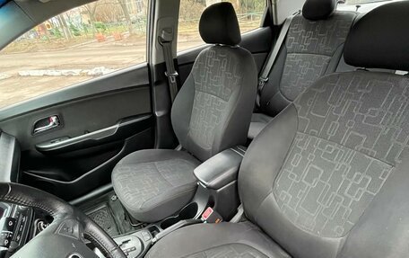 KIA Rio III рестайлинг, 2012 год, 850 000 рублей, 10 фотография