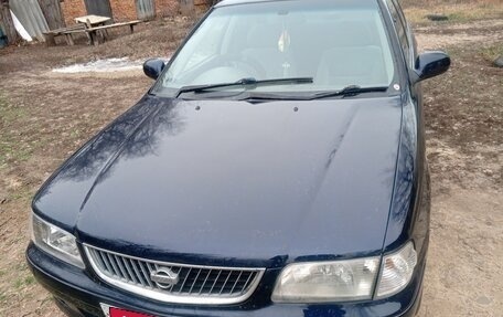 Nissan Sunny B15, 1999 год, 220 000 рублей, 1 фотография