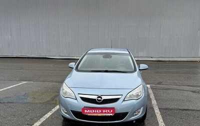 Opel Astra J, 2011 год, 690 000 рублей, 1 фотография
