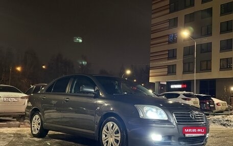 Toyota Avensis III рестайлинг, 2006 год, 750 000 рублей, 2 фотография