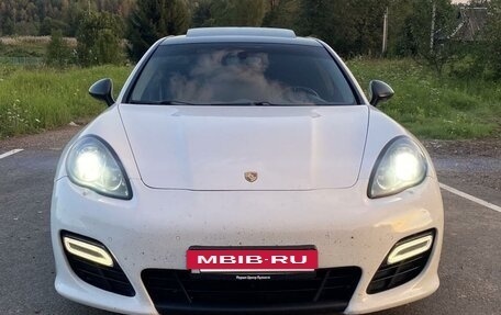 Porsche Panamera II рестайлинг, 2011 год, 2 999 999 рублей, 6 фотография