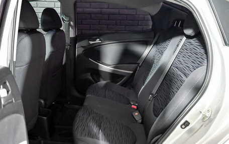 Hyundai Solaris II рестайлинг, 2014 год, 1 000 000 рублей, 18 фотография