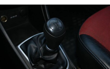 Hyundai Solaris II рестайлинг, 2011 год, 849 000 рублей, 13 фотография